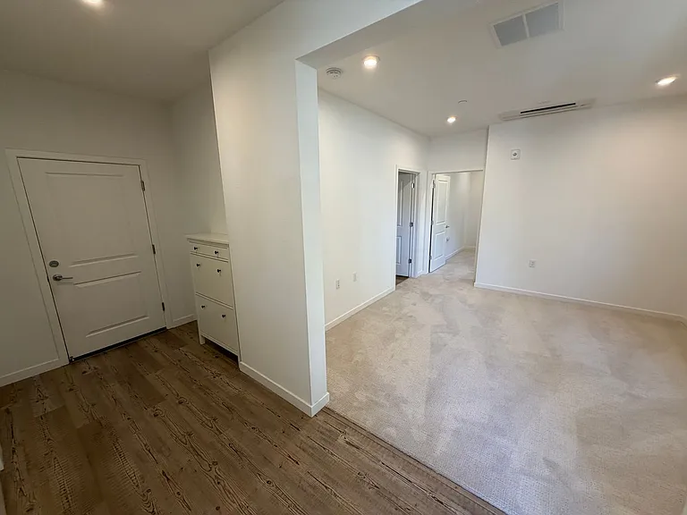 5730 Kemper Pl #201 — Photo 9