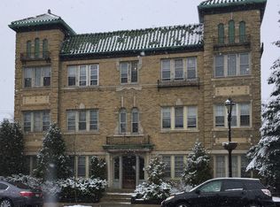 2968 N Oakland Ave APT 10, Milwaukee, WI 53211