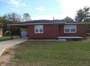 295 Jw Davis Dr, Savannah, TN 38372