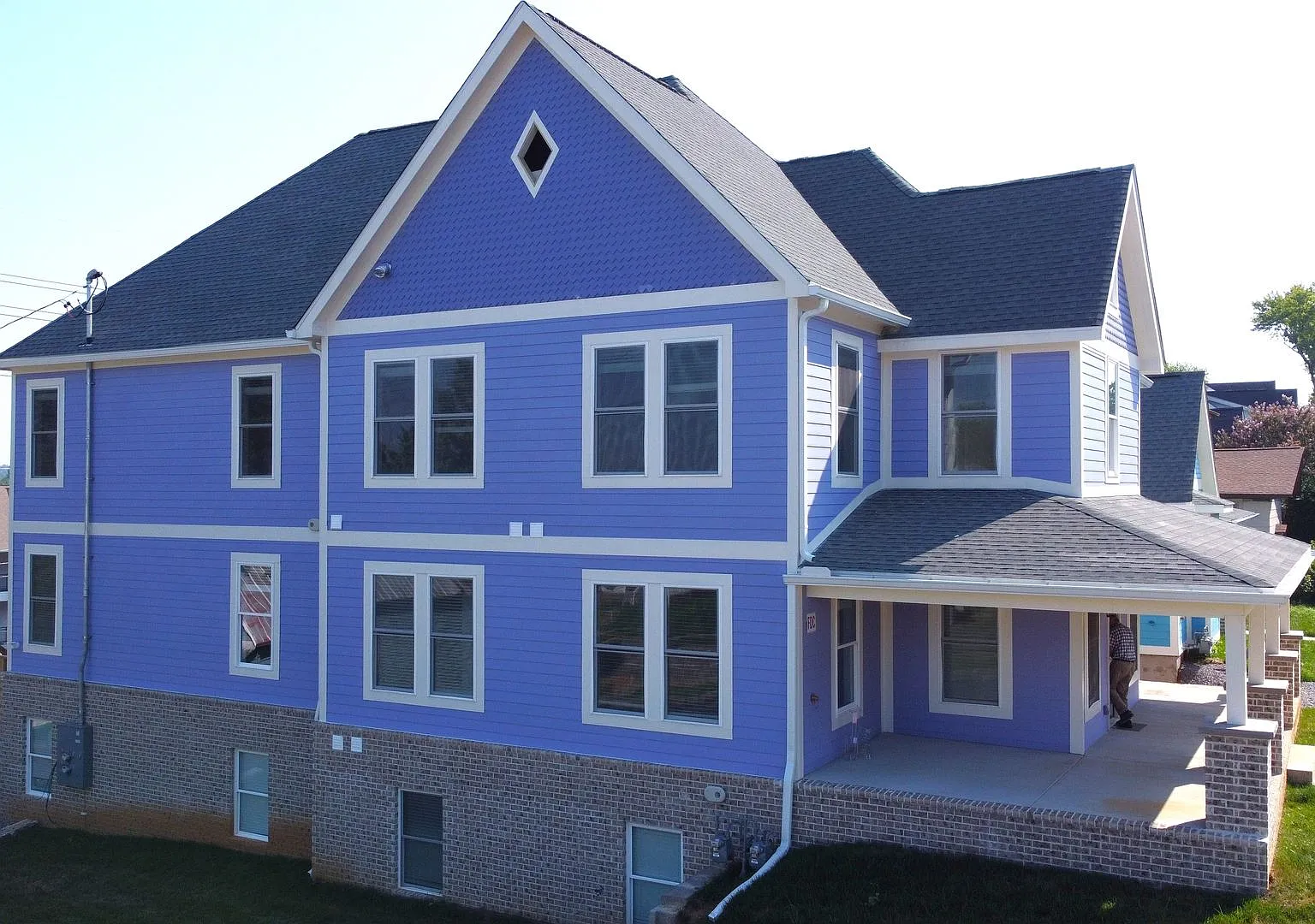 Waitlist for Aug2027Jul2028 Now Open! |Large 10BR Unit Near UTK in Fort Sanders Duplex — Photo 3