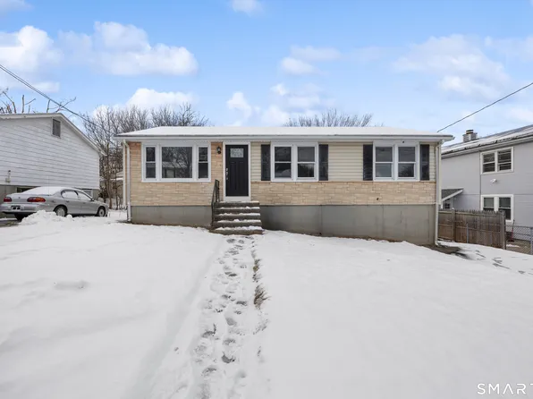 9 High Top Cir E, Hamden, CT 06514