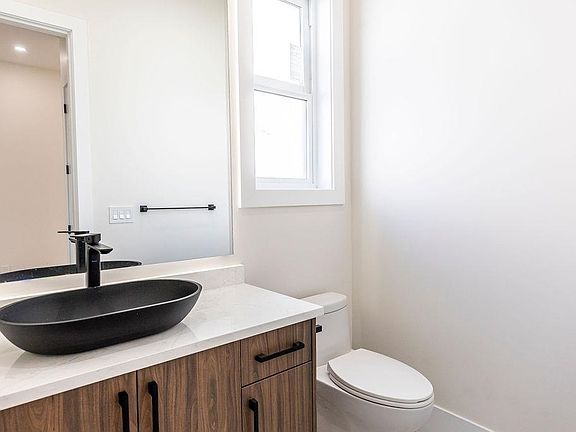 5th image of 7080 192a St