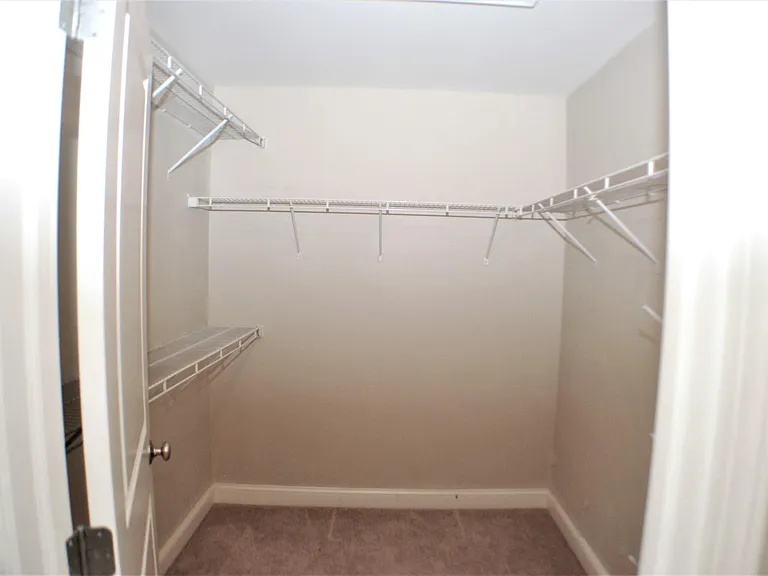 209 Moore Ct — Photo 21