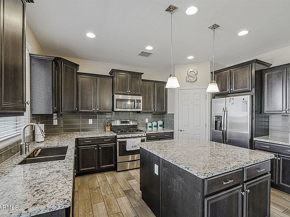 4th image of 26531 N 131st Dr