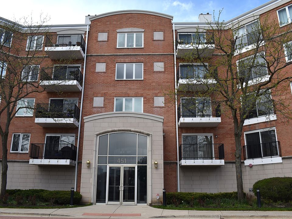 1st image of 451 Town Place Cir APT 307