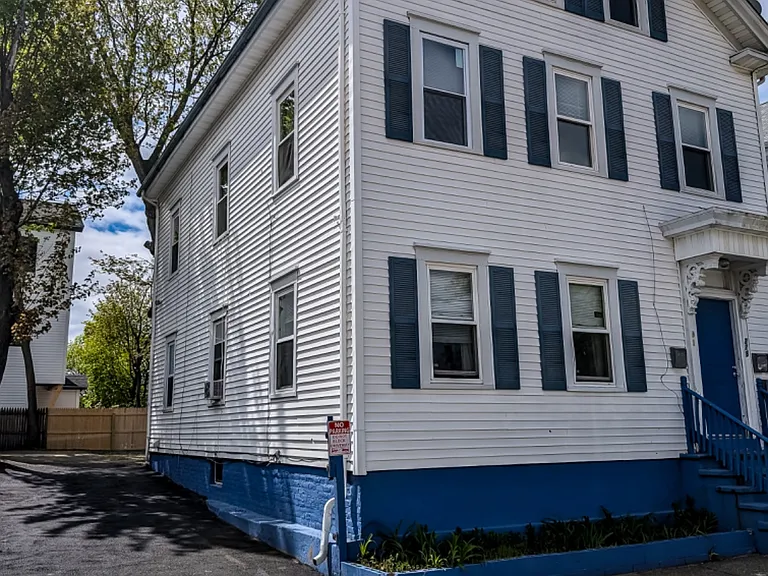 278 Sayles St #2 — Photo 4