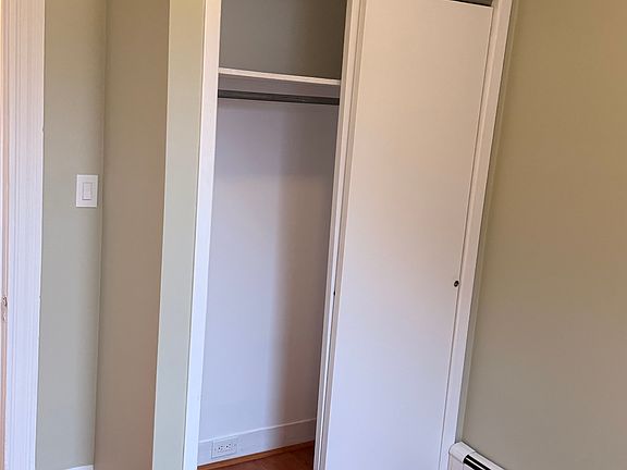 3rd image of 22 Homesite Pkwy APT 3