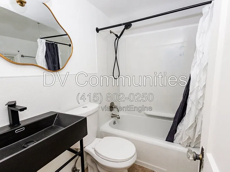 18412 Waterbury Ave — Photo 16