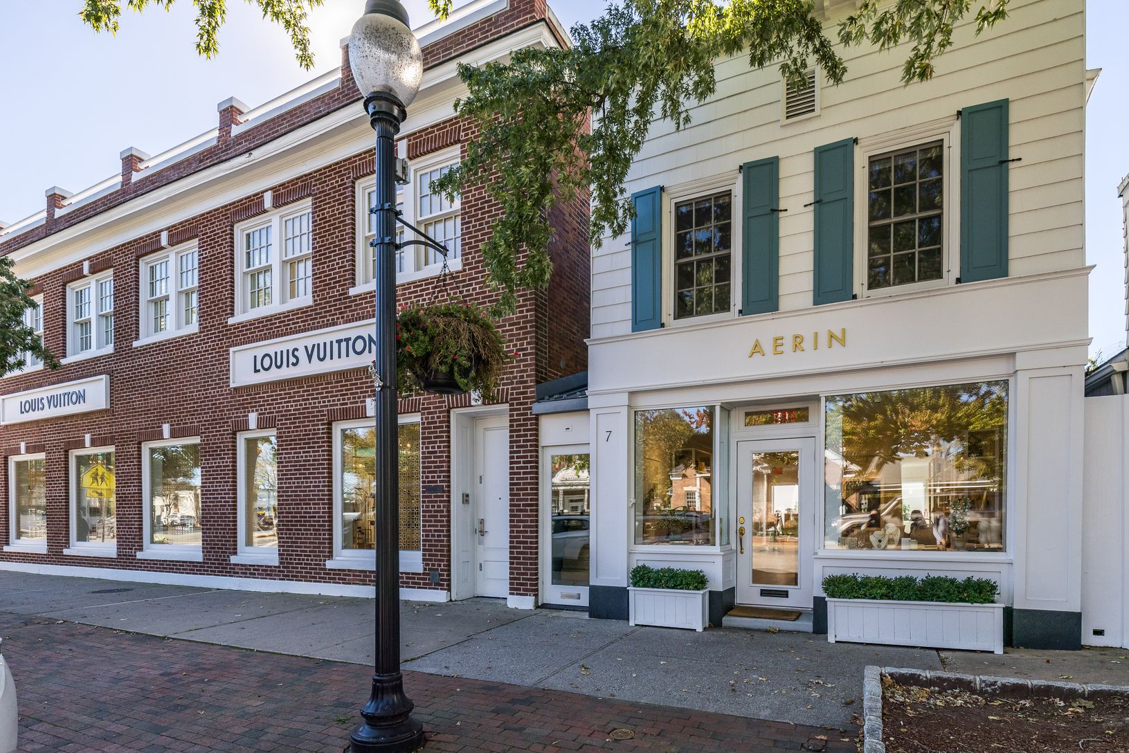 Prime Newtown Lane location