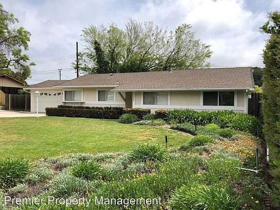 3rd image of 3458 Cary Ct