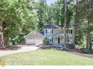 1085 Chartley Dr, Lilburn, GA 30047
