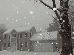 142 Highland Ave, Baldwinville, MA 01468