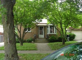 2643 Clarke St, River Grove, IL 60171