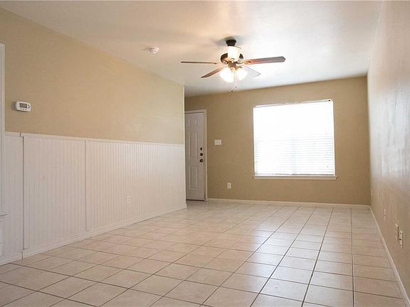 4th image of 330-336 S Fm 1174
