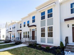 212 Avenda Ln, Midlothian, VA 23113