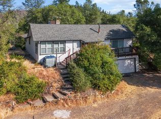 17528 Pine View Dr, Redding, CA 96003