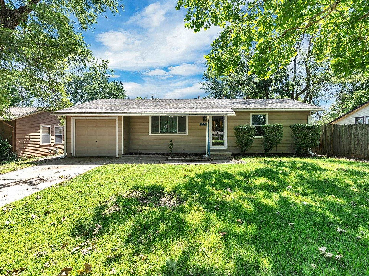6526 N Hydraulic St, Wichita, KS 67219 | Zillow
