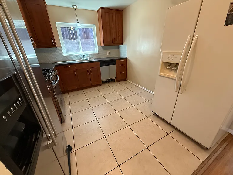 5438 Mary Lane Dr — Photo 36