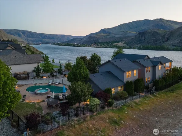 31 S Shore Drive, Orondo, WA 98843