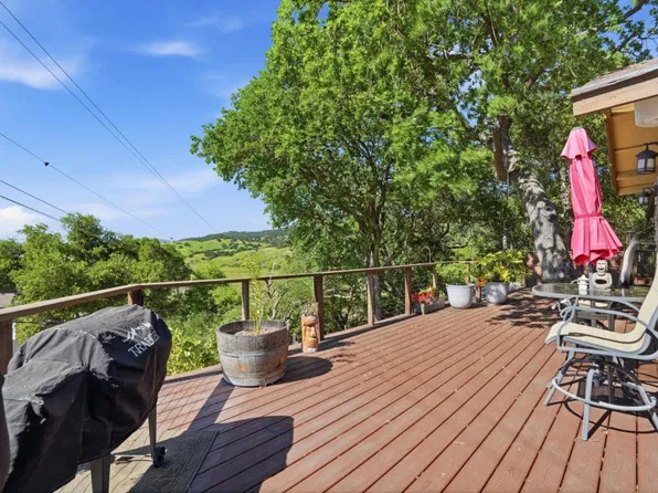 17109 Shady Lane Dr, Morgan Hill, CA 95037