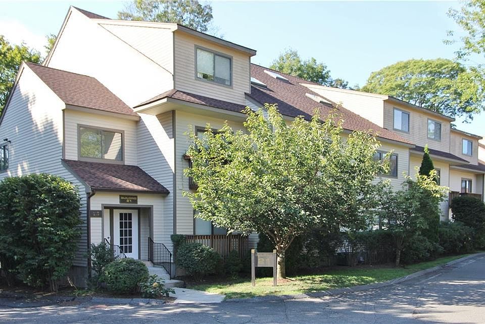 1st image of 2435 Bedford Street #21P