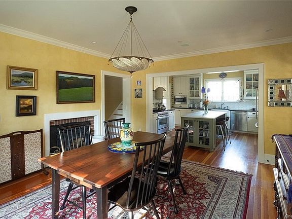 5th image of 5 Great Oak Ln