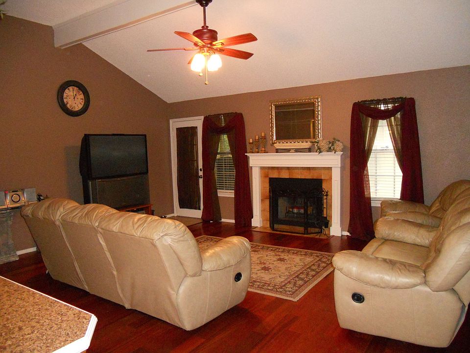 2nd image of 4705 Grand Terre Dr