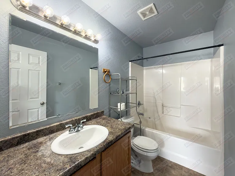 3604 Triton Ave — Photo 15