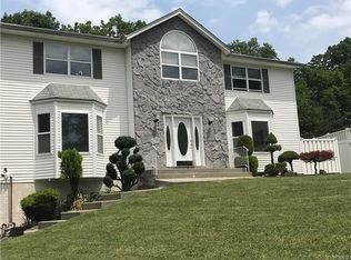 5 Caruso Ct, Thiells, NY 10984