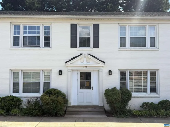 121 Hessian Hills Rdg APT 3, Charlottesville, VA 22901