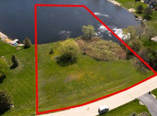 33589 N Christa Dr, Ingleside, IL 60041