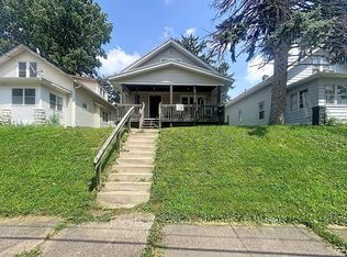 2413 12th St, Rock Island, IL 61201
