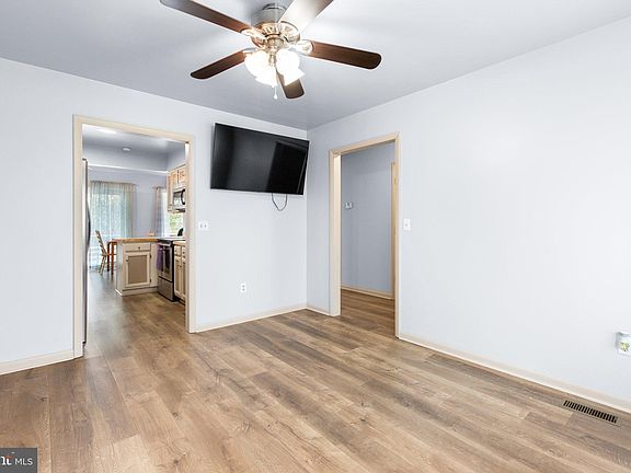 2nd image of 5428 Rainwood Dr