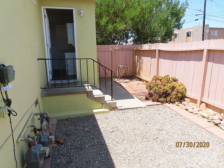 Roseview — Photo 9