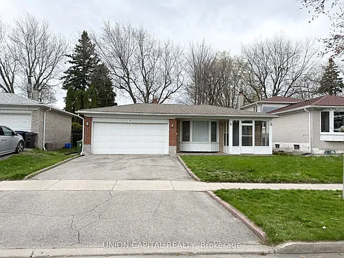 38 Deepdale Dr #LOWER Photo 1
