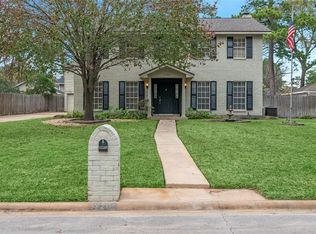 27209 Wells Ln, Conroe, TX 77385