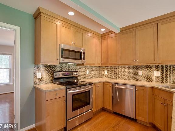 New Cabinets, and SS appliances