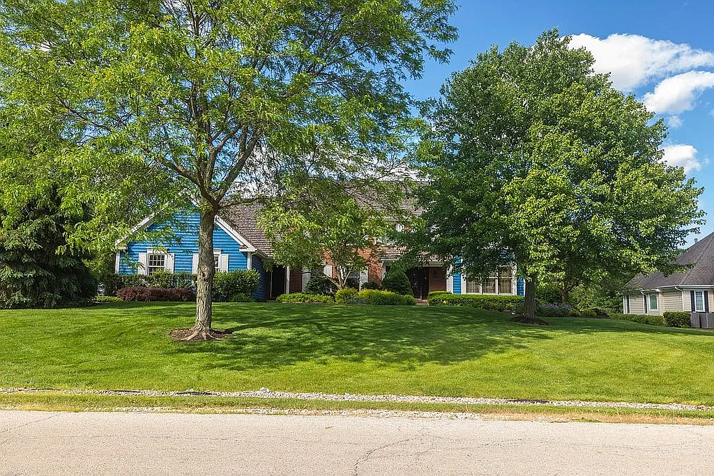 5530 River Park Dr photo 1