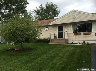 69 Ruggles St, Rochester, NY 14612