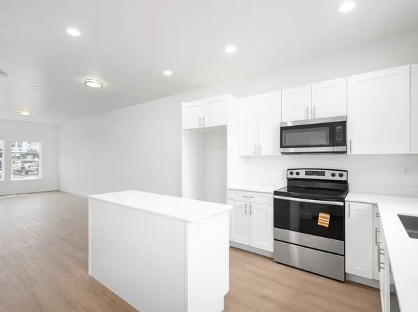 1127 S 1200 W #8, Marriott Slaterville, UT 84404