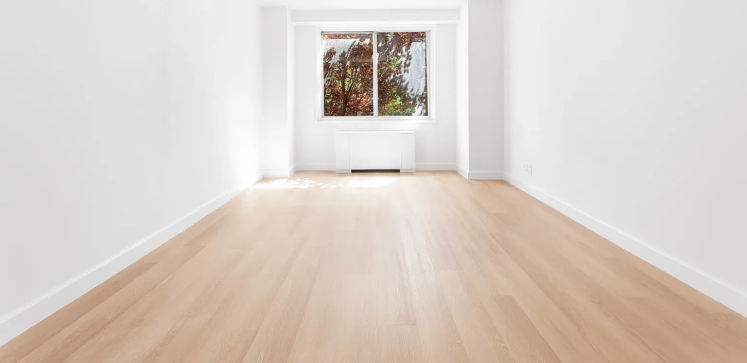 3333 Henry Hudson Pkwy — Photo 2