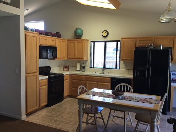 5th image of 2503 Novi Dr