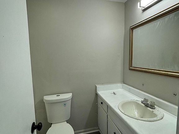 5th image of 2408 Friar Lane