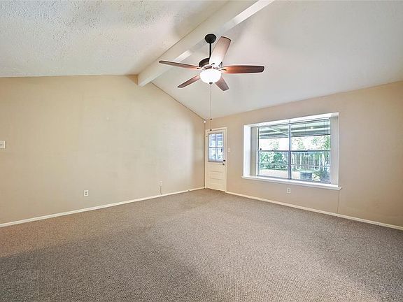 5th image of 5430 Castlecreek Ln