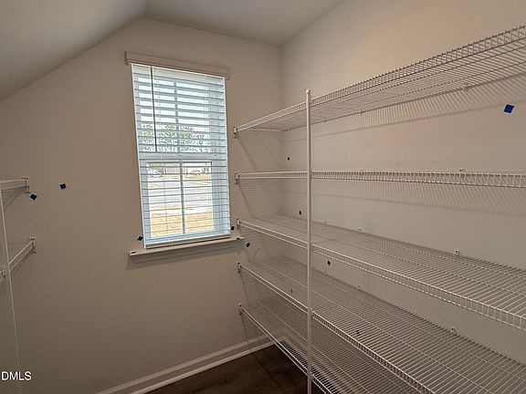 5th image of 2844 Quarry Rd #173