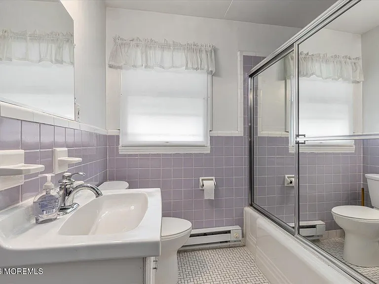 223 W End Ave — Photo 8
