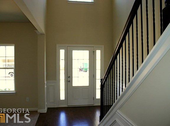 3rd image of 3388 Gardenside Walk