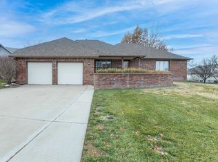 7311 W Clear Meadow Cir, Wichita, KS 67205