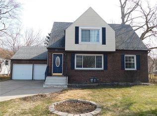 1045 Eggert Rd, Amherst, NY 14226