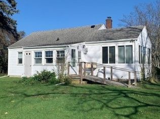 530 S Harbor Rd, Southold, NY 11971